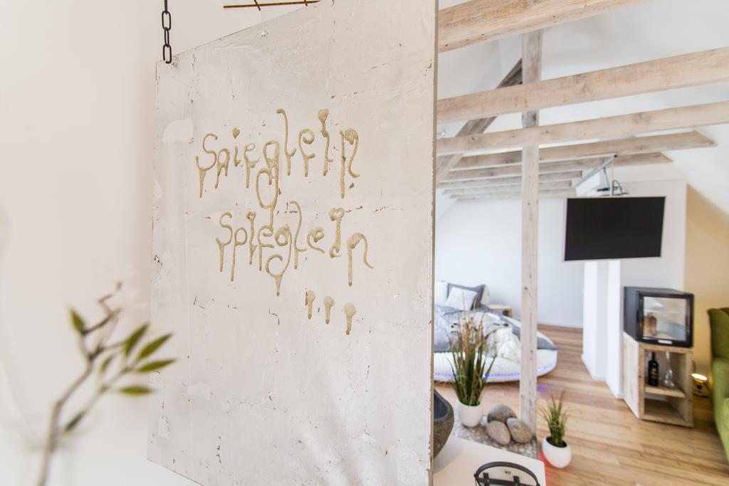 Private Wellness Suiten Mit Whirlpool Essen Room photo