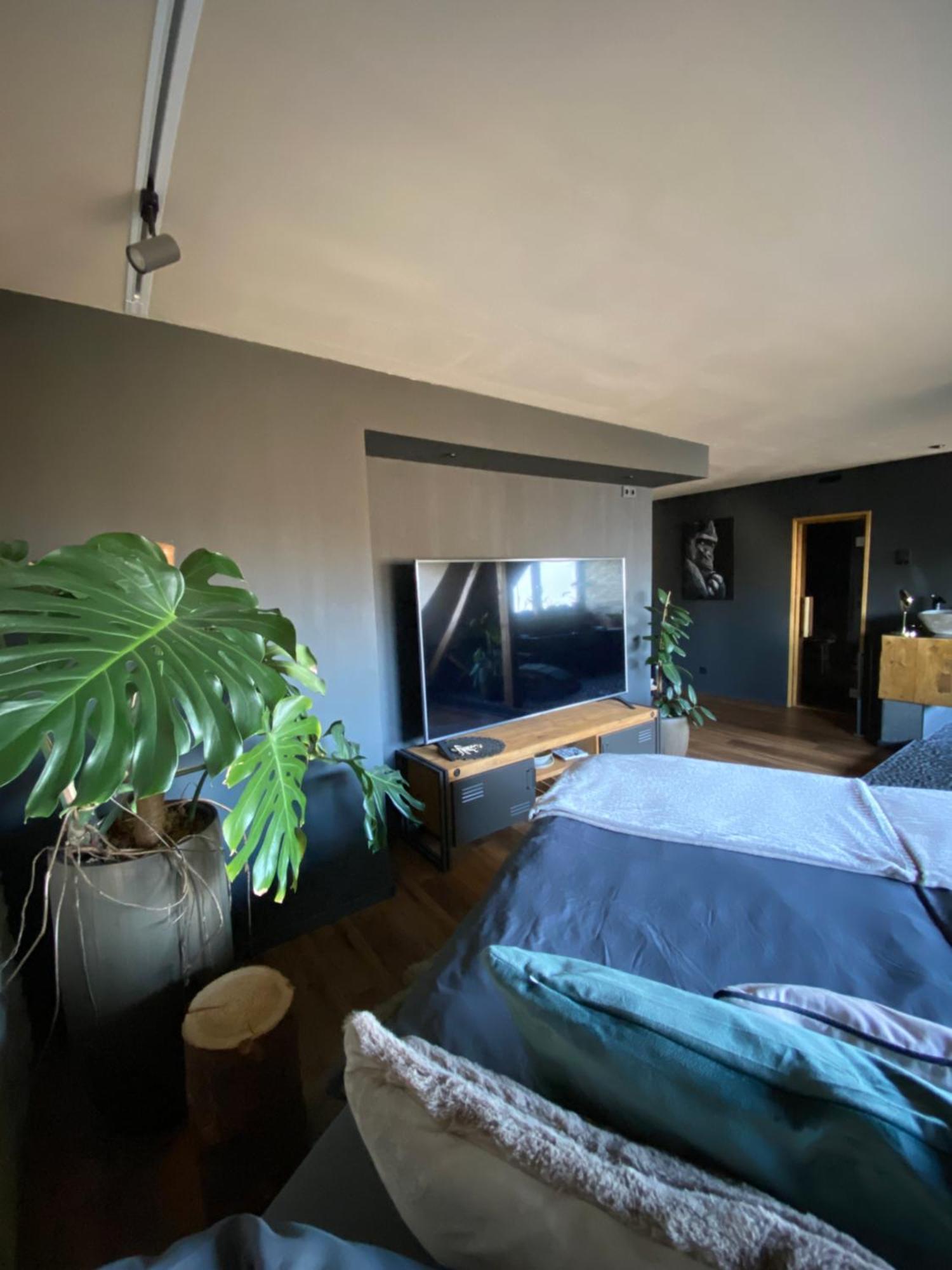 Private Wellness Suiten Mit Whirlpool Essen Exterior photo